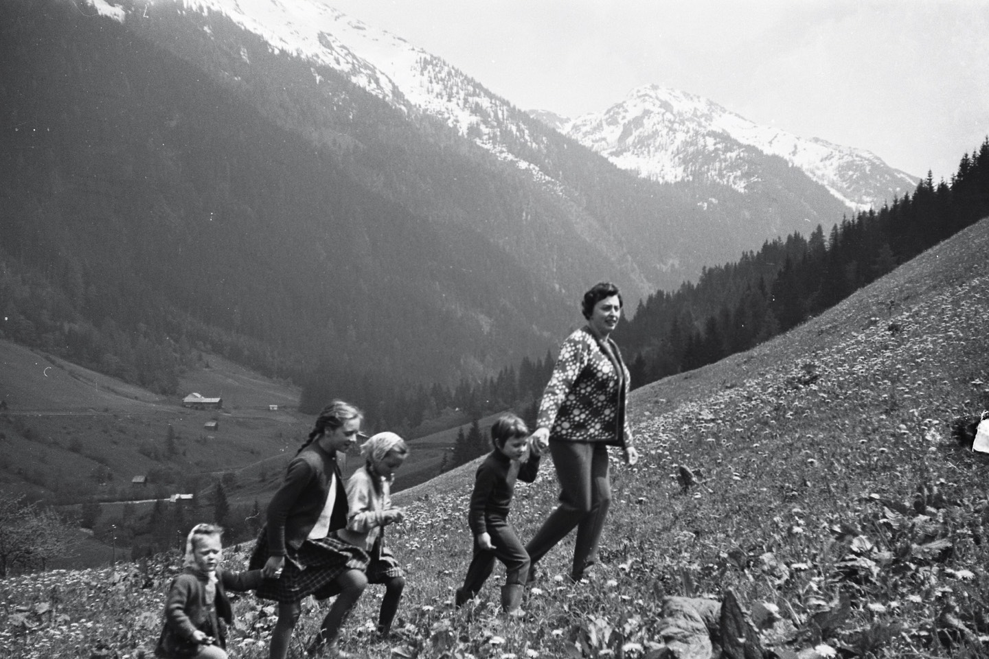astlehen.at - first tourists in the 1970s at the farm astlehen.at - first tourists in the 1970s at the farm